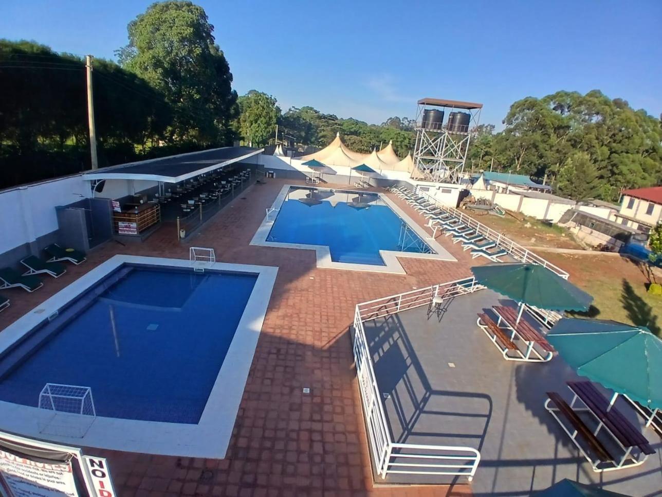 Super Break Hotel Kitale 外观 照片