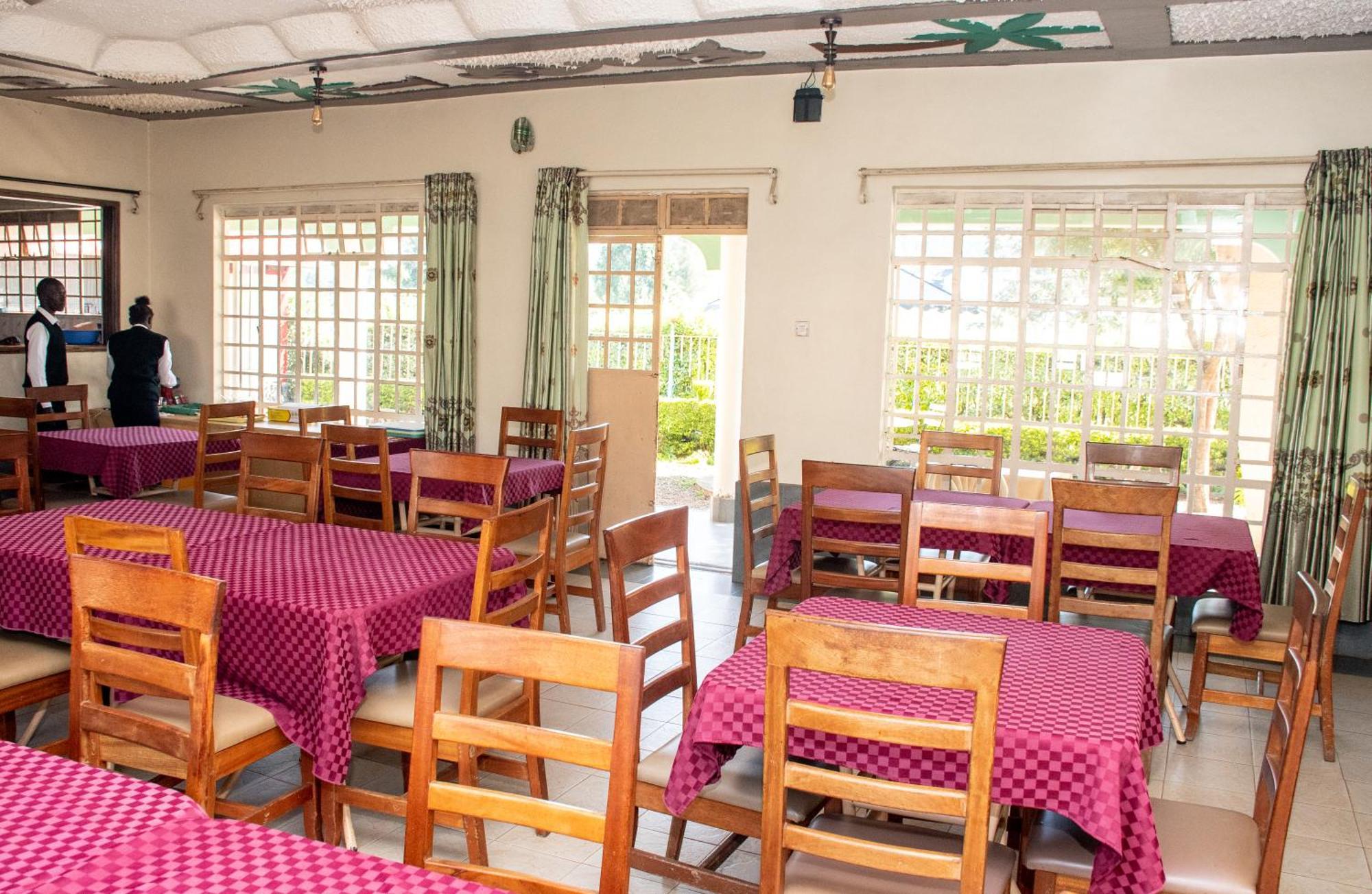 Super Break Hotel Kitale 外观 照片