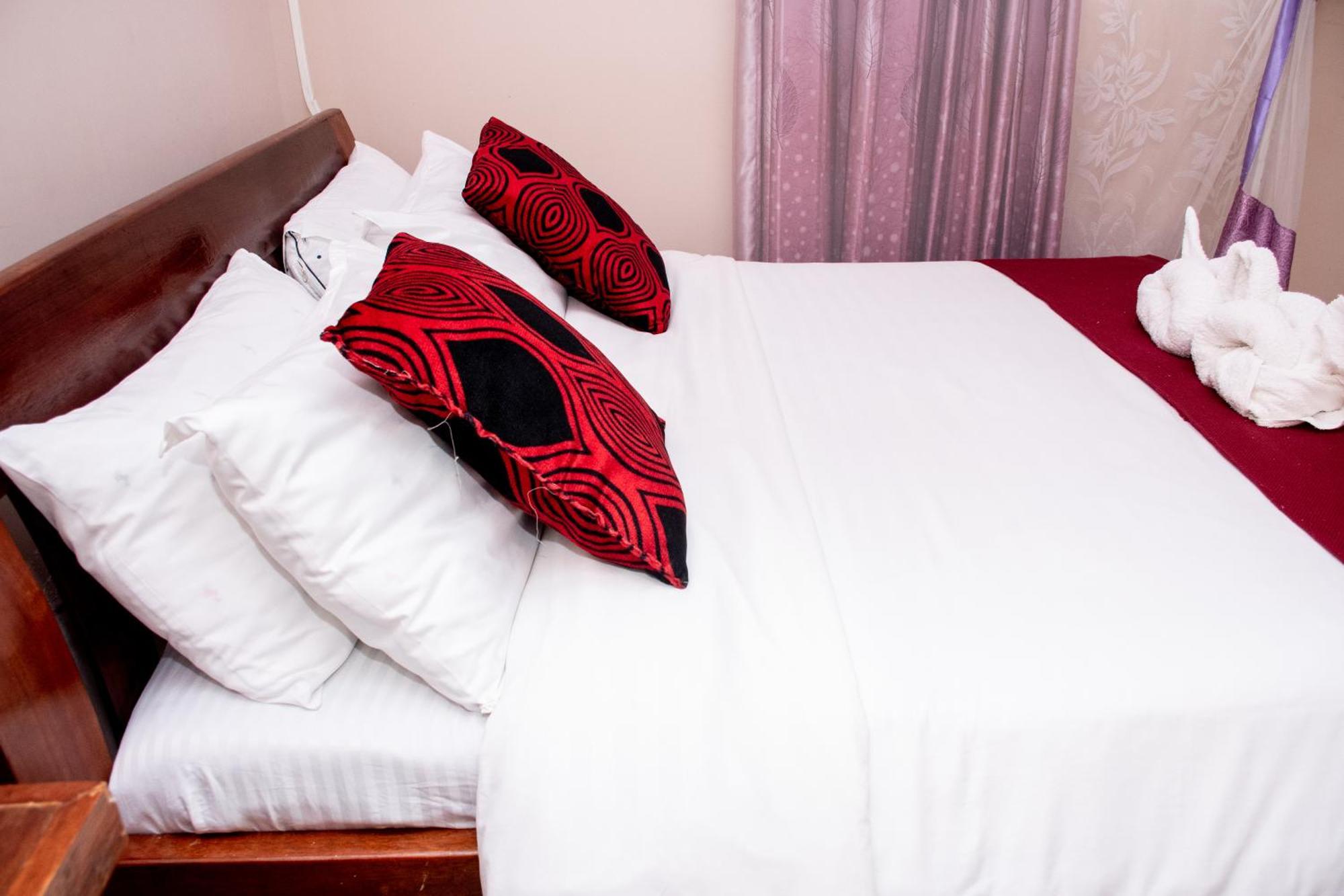 Super Break Hotel Kitale 外观 照片